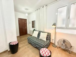 Metro Anton Martin 01 AMCH Hospedaje