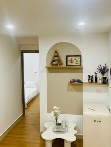 Love House - Căn hộ 2 phòng ngủ tại Nera Garden Huế