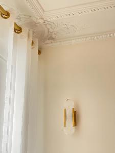 Luxury Garden Suite - Private Oasis near Champs-Élysées