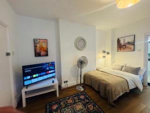Ground Floor 2 Bedroom Flat Tooting Broadway