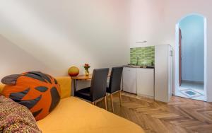 Rooms Center Demetrova
