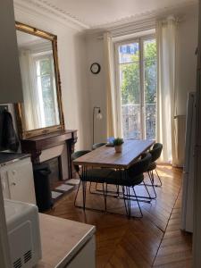 Very charming Haussmannian apartment with balcony