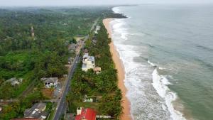 Cee Shade Villa - Maha Induruwa