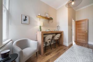 Modern 2 Bedroom Apartment in Notting Hill