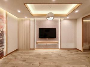 A2 Shinjuku JR St 8 mins 3 bedrooms and 1 living room 2bathrooms 2toilets Max 12P Direct to Shinjuku Ueno Ginza Shibuya Ikebukuro Yoyogi Shinagawa 新宿区 高田马场车站8分钟 3室1厅2浴室2卫生间 最大12人