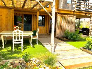 Maisons de vacances Loft geant au calme proche gare du Mans et 10 min circuit : photos des chambres