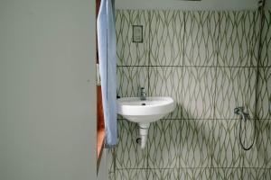 Bukit Lawang - Butu Kapal Rimba House