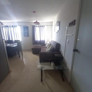 Departamento hermo, cerca del aeropuerto