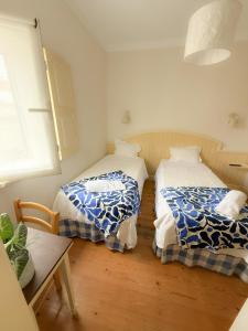 Casa das Ancoras Historic Beach Guesthouse in Buarcos Portugal