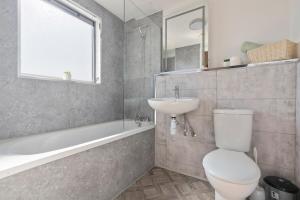 Birmingham City Centre modern apartment