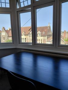 Quiet Terraced House