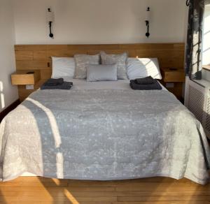 Lincoln Holiday Retreat View with Private Hot Tub