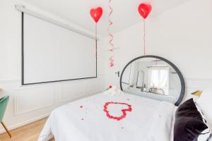 Maisons de vacances L-Ecrin d-Or - Jacuzzi, Cinema, 10 min gare a pied : photos des chambres