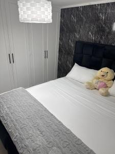 Hermoso Apartamento en la Guaira Urbanización La Llanada