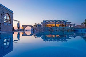 Contaratos Beach Hotel Paros Greece