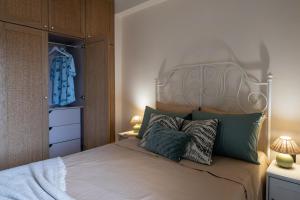 The sagehill-stonehouse