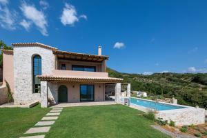 The sagehill-stonehouse