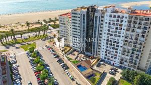 Milenial Immo Panoramic views Empuriabrava with pool