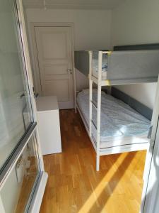 Guesthouse with 3 rooms