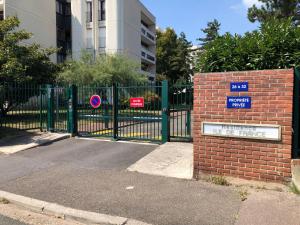 Appartements ChezClervie Nanterre City Paris La Defense Arena : photos des chambres