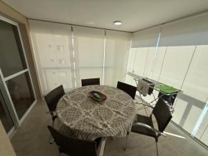 Apto 204B - Com lazer de resort e vista marcante - piscina