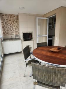 Apto 204B - Com lazer de resort e vista marcante - piscina