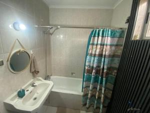 CASA ROMÁN Habitación en Providencia con áreas compartidas