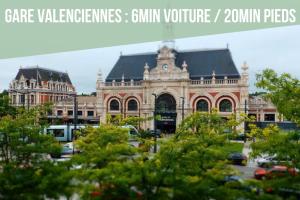 Appartements L-Exotique - Parking I Netflix I Gare I WIFI TRES HAUT DEBIT - Calme & Cosy : photos des chambres