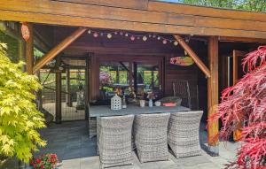 3 Bedroom Amazing Home In Erm