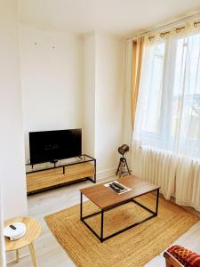 Appartements Appartement spacieux au centre-ville : photos des chambres