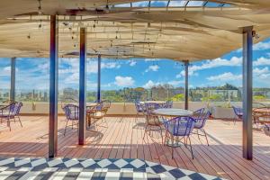 One Rosebank, Tumi Haven