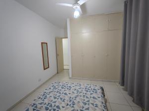 Apartamento no Guarujá - Praia Astúrias com wi-fi