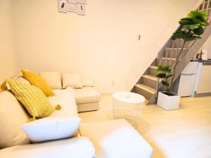 Crystal Jade 101 3 minutes to Osaka Station by train 2 floors