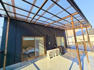 Crystal Jade102 A house in 2025 remodeled 9 beds available