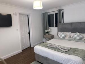 Stylish & Cosy 3 BR in Gravesend