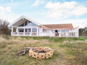 12 person holiday home in Sjællands Odde-By Traum