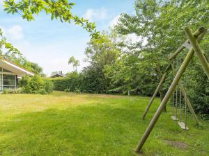 8 person holiday home in Gilleleje-By Traum