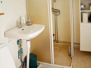 4 person holiday home in Vena-By Traum