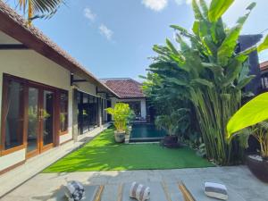 Villa JES - 4 Bedroom Villa - Legian