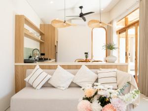 Aquae Villas - Lavanda - Chic Villa 2 bdr - pool - Kuta Lombok