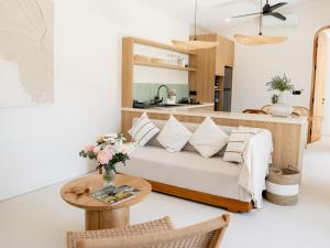 Aquae Villas - Lavanda - Chic Villa 2 bdr - pool - Kuta Lombok