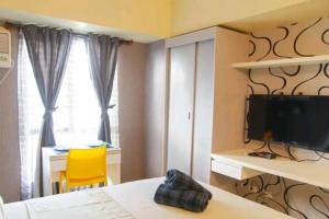 Mountain and City View in Cebu City Top Floor