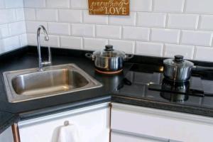 Mountain and City View in Cebu City Top Floor