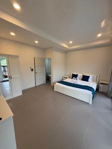 Two Bedroom Townhouse