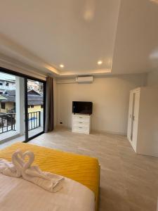 Two Bedroom Townhouse