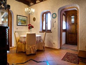 Cottage in Italy with Alpine Fireplace