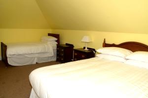 The Gate Lodge Cannaway House