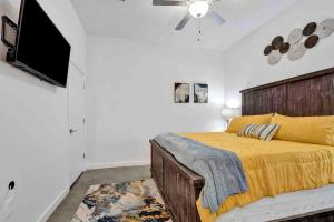 Feel the Beat of Memphis from Your DTWN 1BR Loft