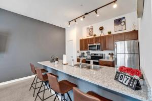 Feel the Beat of Memphis from Your DTWN 1BR Loft