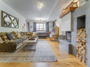 Chalet in Mittersill by Ski Lift & Sauna